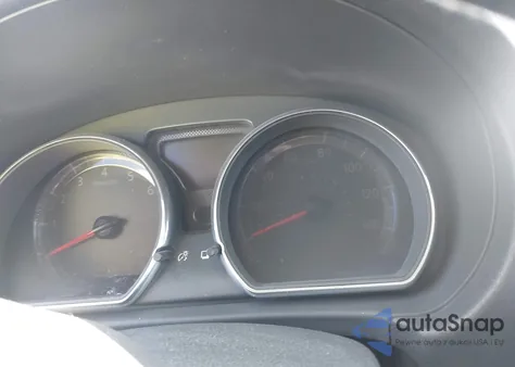 2015 Nissan Versa 1.6 Sv z USA, uszkodzony, nr VIN 3N1CN7AP3FL933229